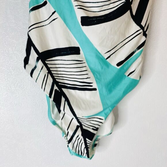 Trina Turk Sz 6 One Piece Swimsuit - Picture 5 of 11